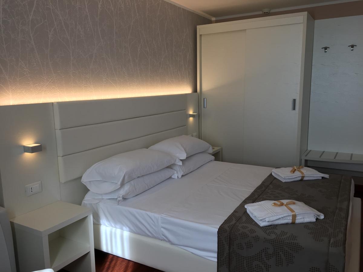 Hotel Formula & Puravita Spa Rosolina Eksteriør billede