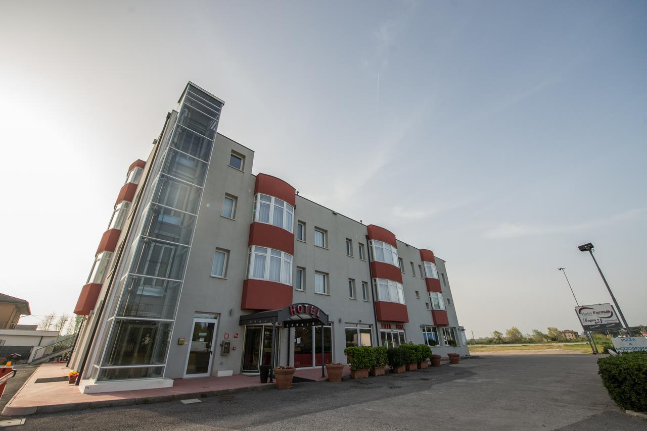Hotel Formula & Puravita Spa Rosolina Eksteriør billede